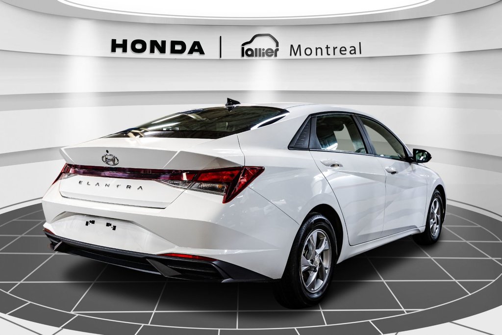 Hyundai Elantra Essential 2021 à Montréal, Québec - 7 - w1024h768px