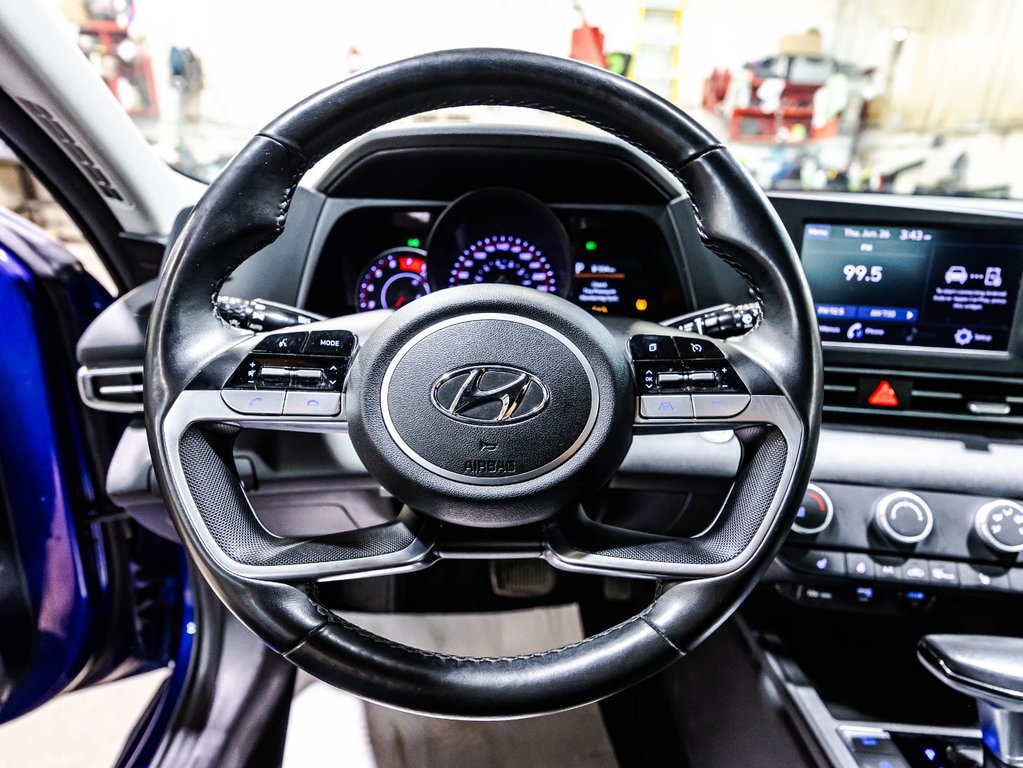 2021 Hyundai Elantra Preferred in Montréal, Quebec - 22 - w1024h768px