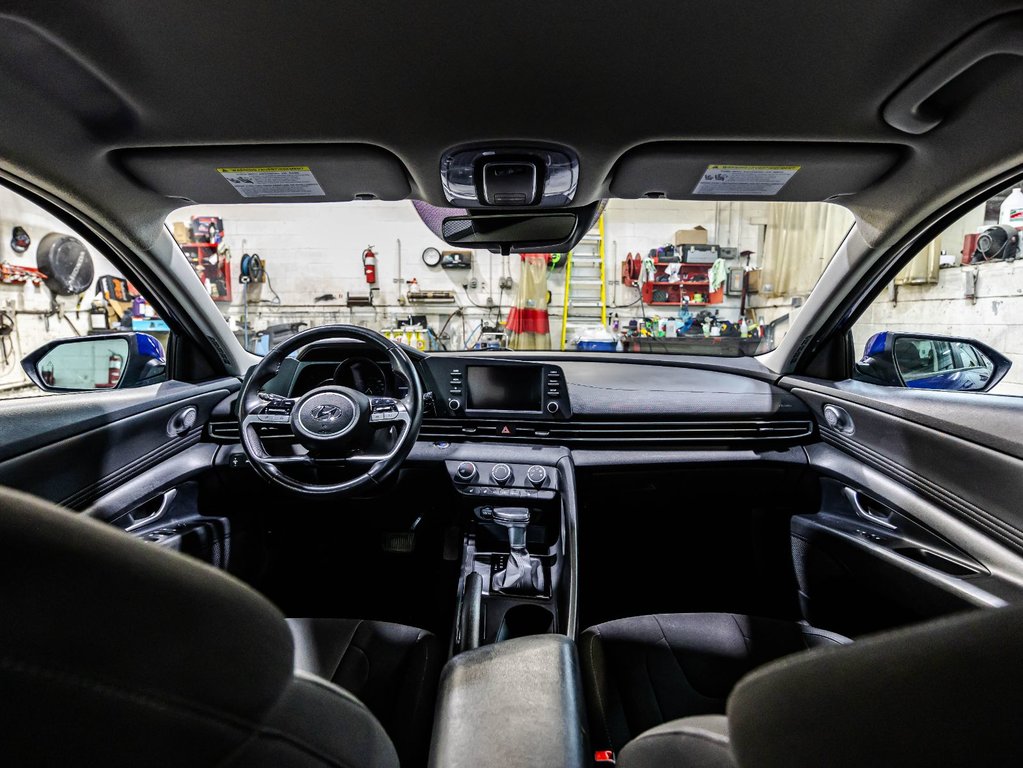 2021 Hyundai Elantra Preferred in Montréal, Quebec - 15 - w1024h768px