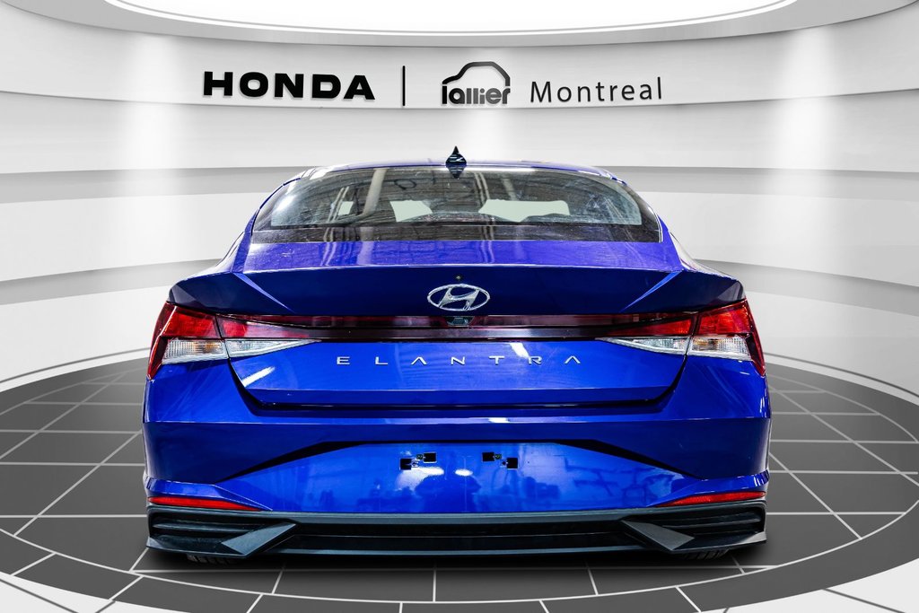 2021 Hyundai Elantra Preferred in Montréal, Quebec - 6 - w1024h768px