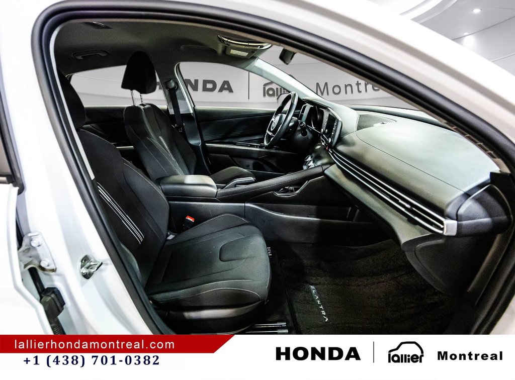 2022 Hyundai Elantra Preferred in Montréal, Quebec - 18 - w1024h768px