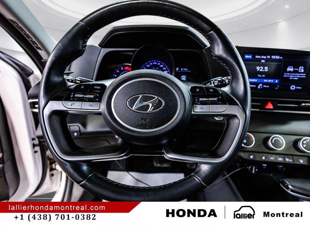 2022 Hyundai Elantra Preferred in Montréal, Quebec - 22 - w1024h768px
