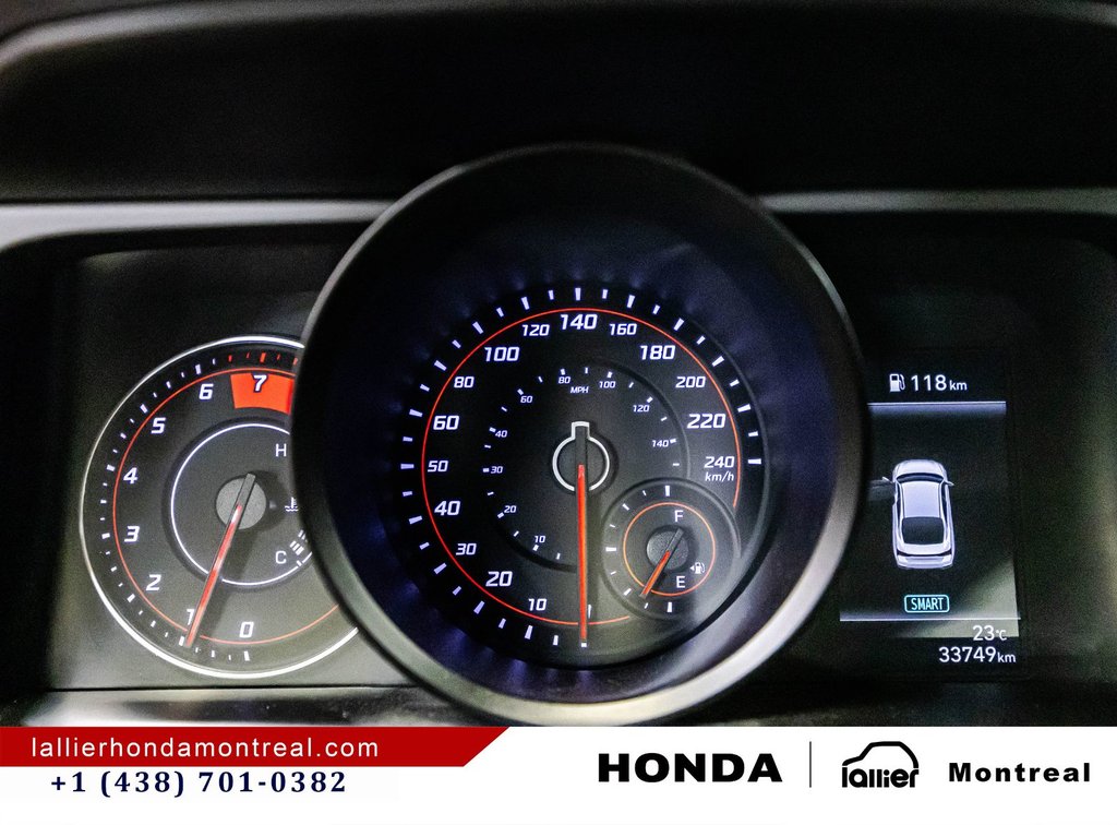 2022 Hyundai Elantra Preferred in Montréal, Quebec - 23 - w1024h768px