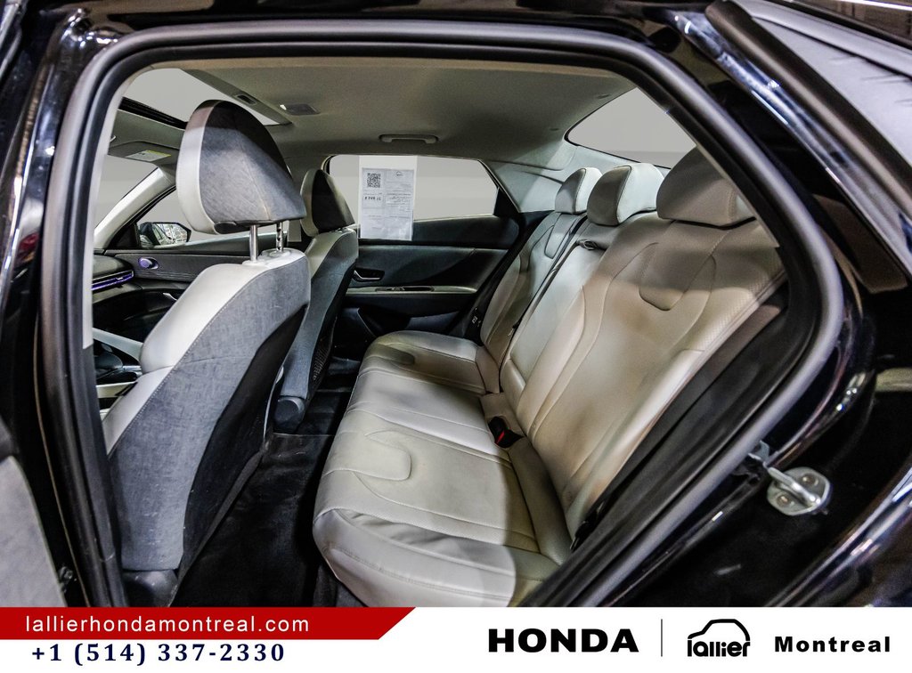 2023 Hyundai Elantra Luxury in Montréal, Quebec - 14 - w1024h768px