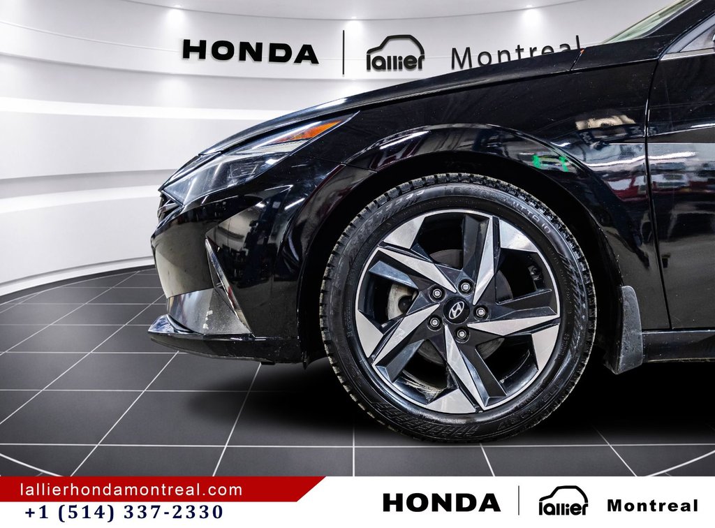 2023 Hyundai Elantra Luxury in Montréal, Quebec - 10 - w1024h768px