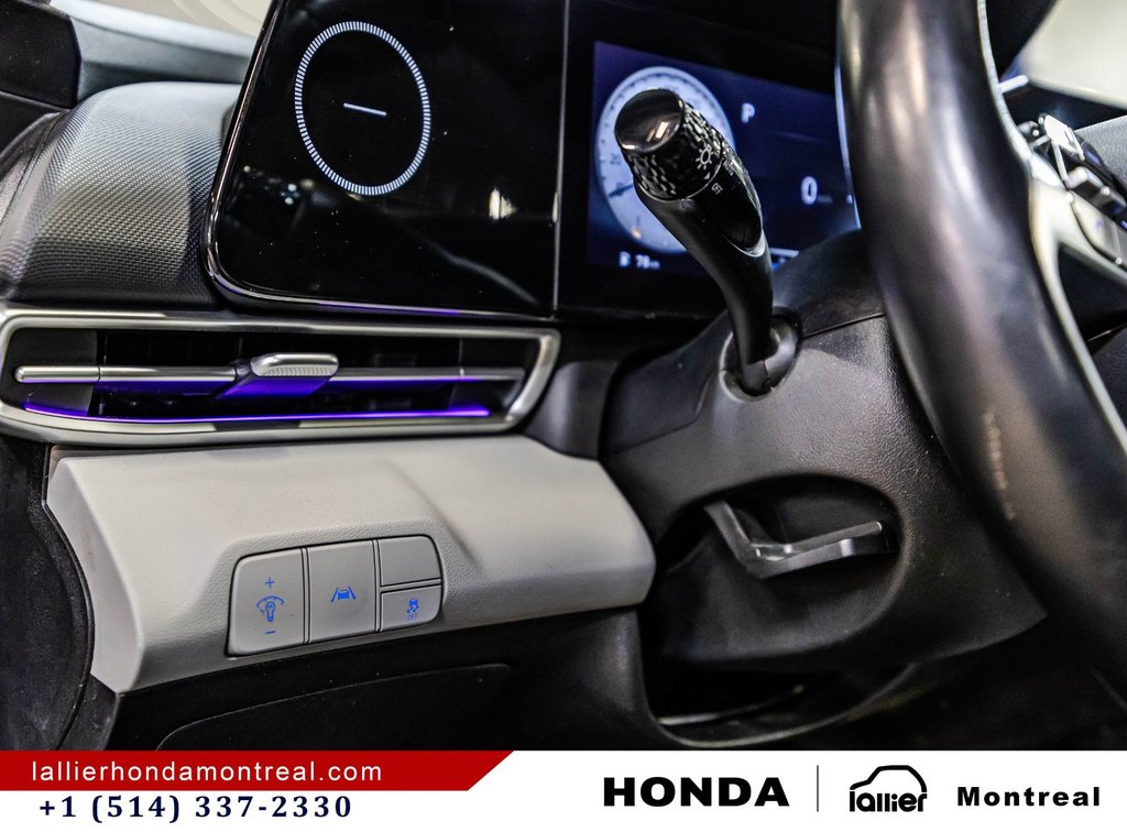 2023 Hyundai Elantra Luxury in Montréal, Quebec - 22 - w1024h768px