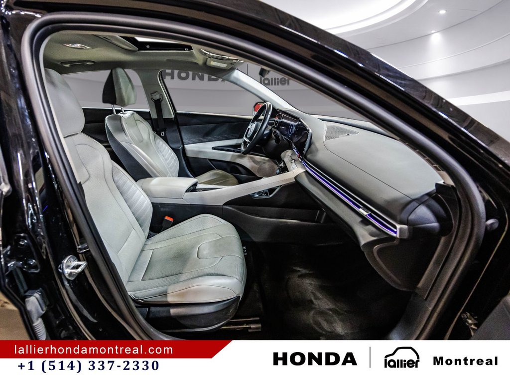 2023 Hyundai Elantra Luxury in Montréal, Quebec - 18 - w1024h768px