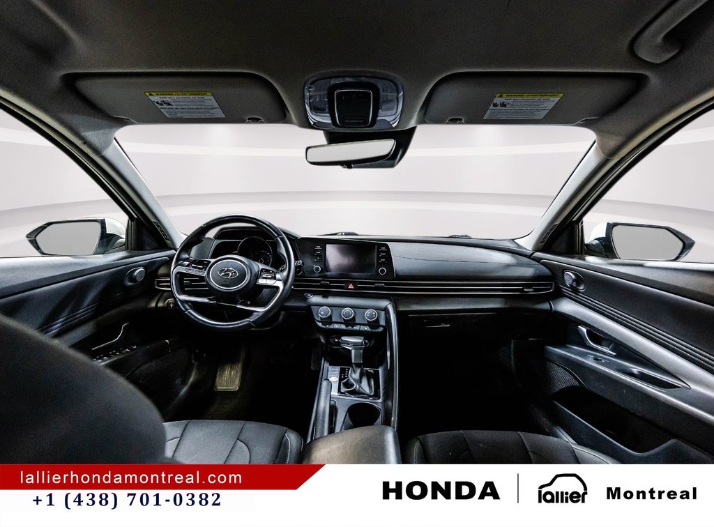 Hyundai Elantra PREFFERRED 2023 à Montréal, Québec - 15 - w1024h768px