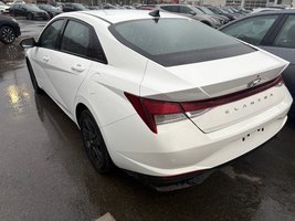 Hyundai Elantra PREFFERRED 2023 à Montréal, Québec - 4 - w1024h768px