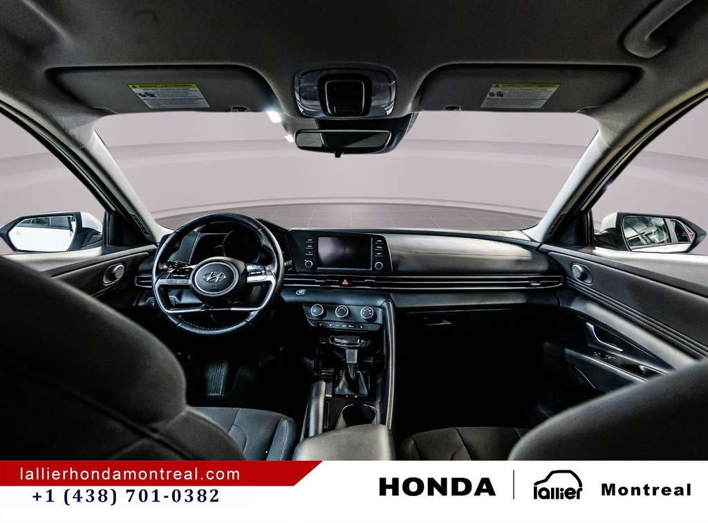 Hyundai Elantra PREFFERRED 2023 à Montréal, Québec - 15 - w1024h768px