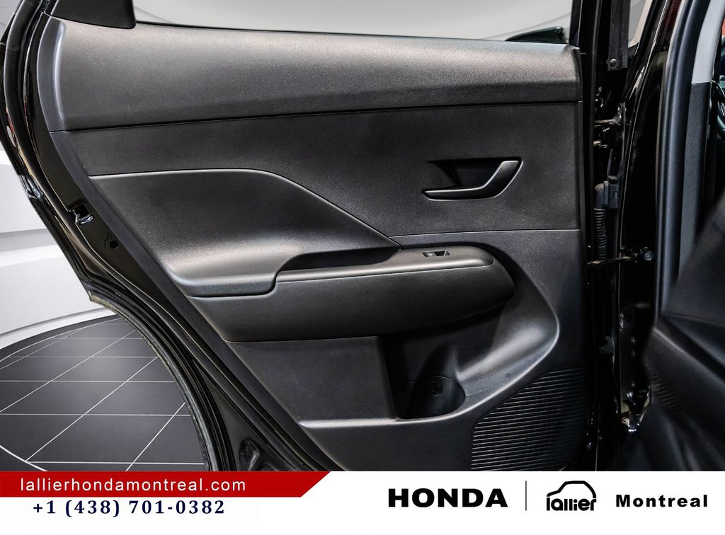 2025 Hyundai Kona Electric Preferred in Montréal, Quebec - 13 - w1024h768px