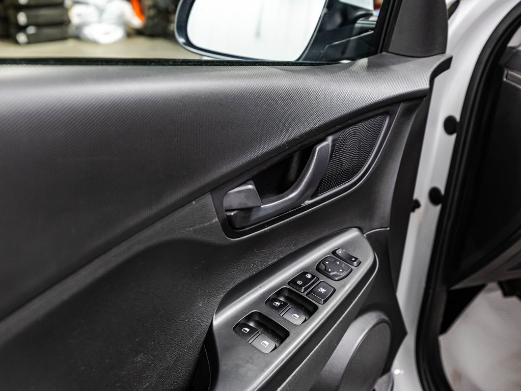 Hyundai Kona Essential 2020 à , Québec - 11 - w1024h768px