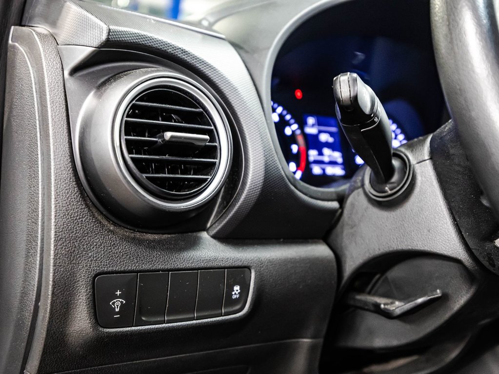Hyundai Kona Essential 2020 à , Québec - 20 - w1024h768px