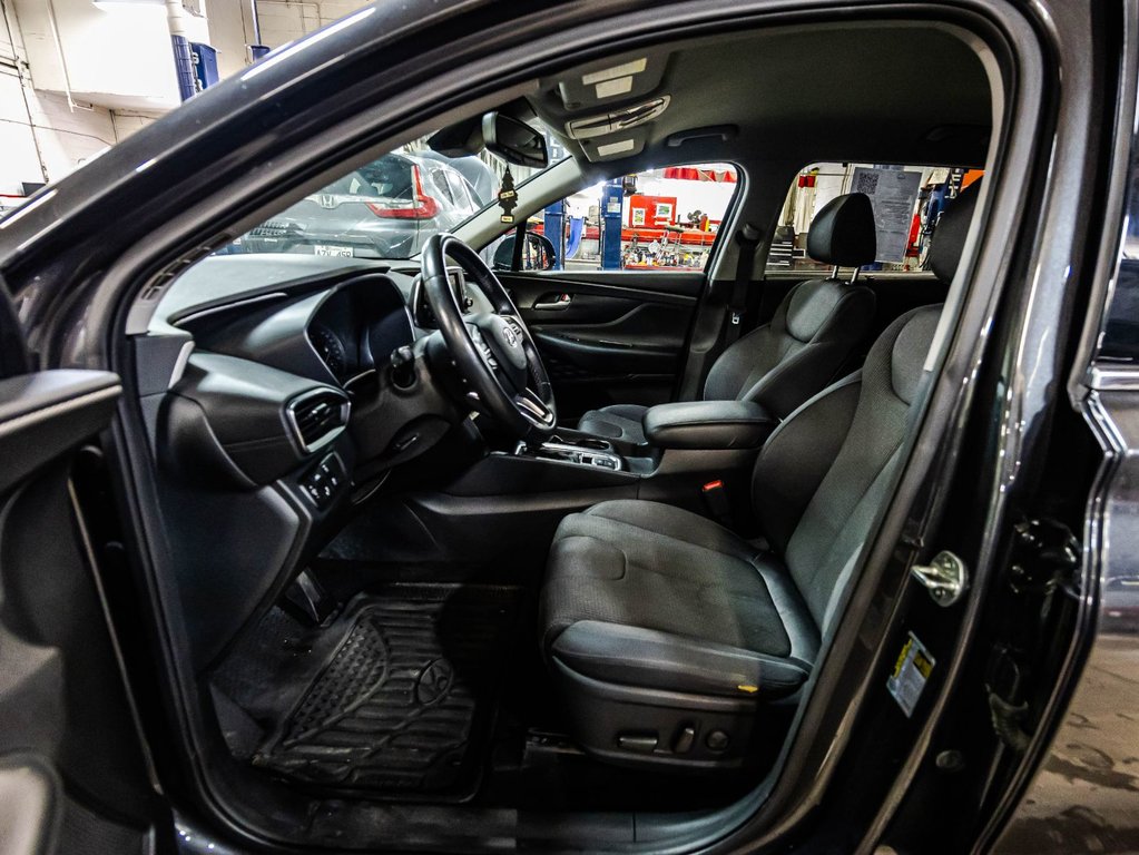 2020 Hyundai Santa Fe Preferred in Montréal, Quebec - 19 - w1024h768px