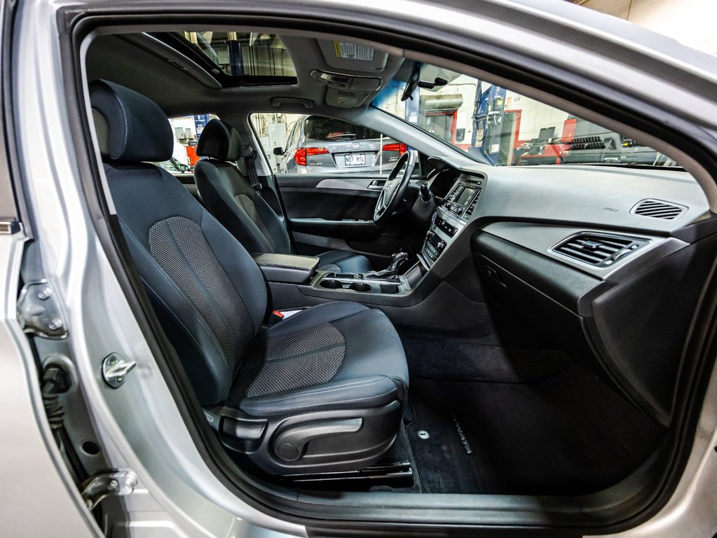 Hyundai Sonata 2.4L GLS 2016 à , Québec - 19 - w1024h768px