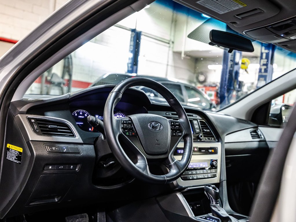 Hyundai Sonata 2.4L GLS 2016 à , Québec - 22 - w1024h768px