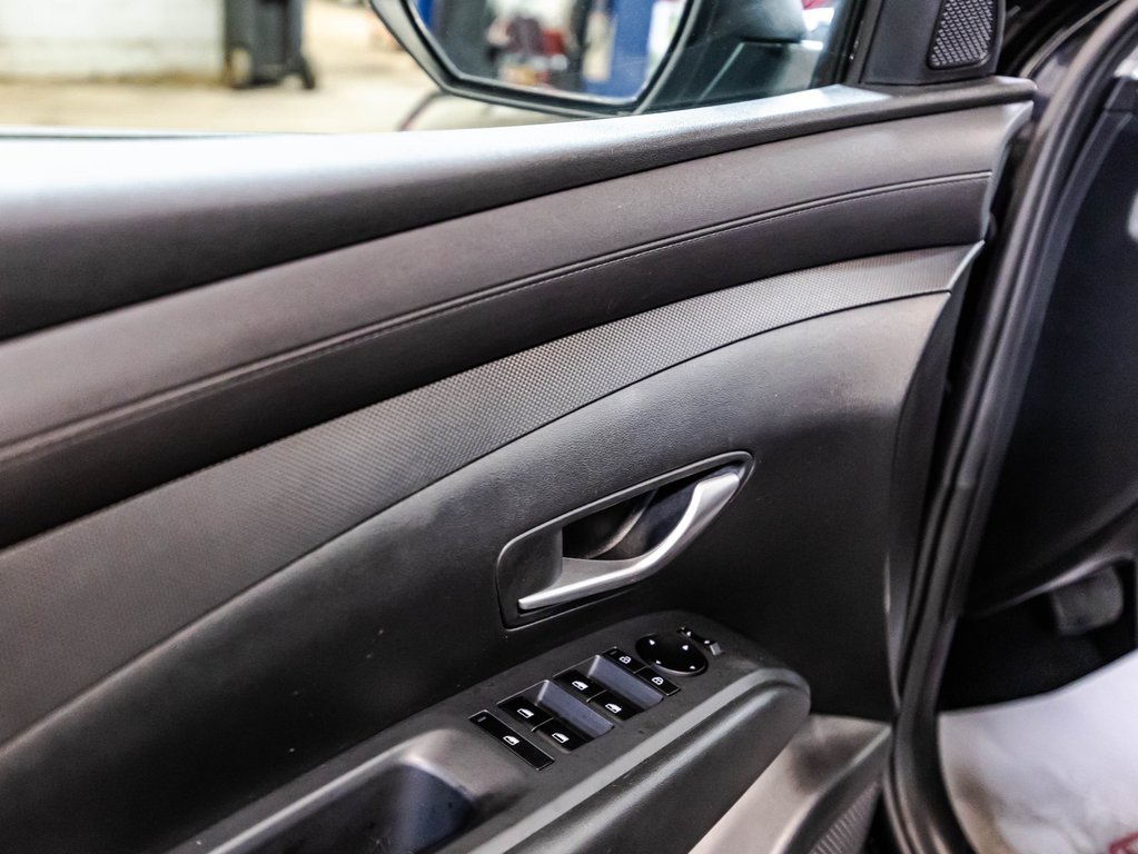 2025 Hyundai Tucson Preferred in Montréal, Quebec - 12 - w1024h768px