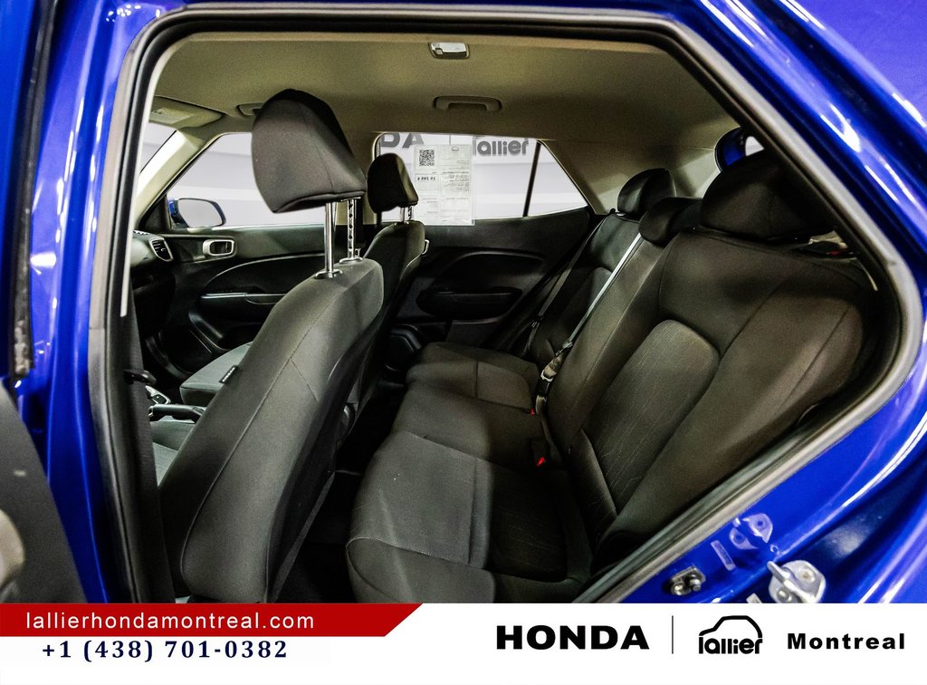 Hyundai Venue Essential 2022 à Montréal, Québec - 13 - w1024h768px