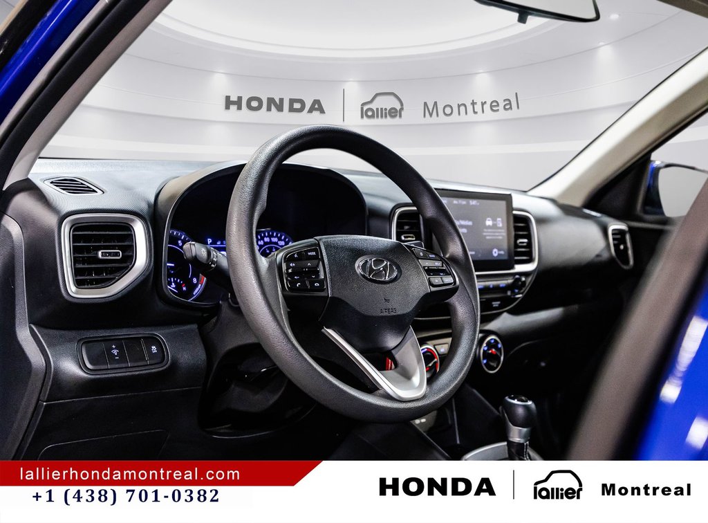 Hyundai Venue Essential 2022 à Montréal, Québec - 19 - w1024h768px