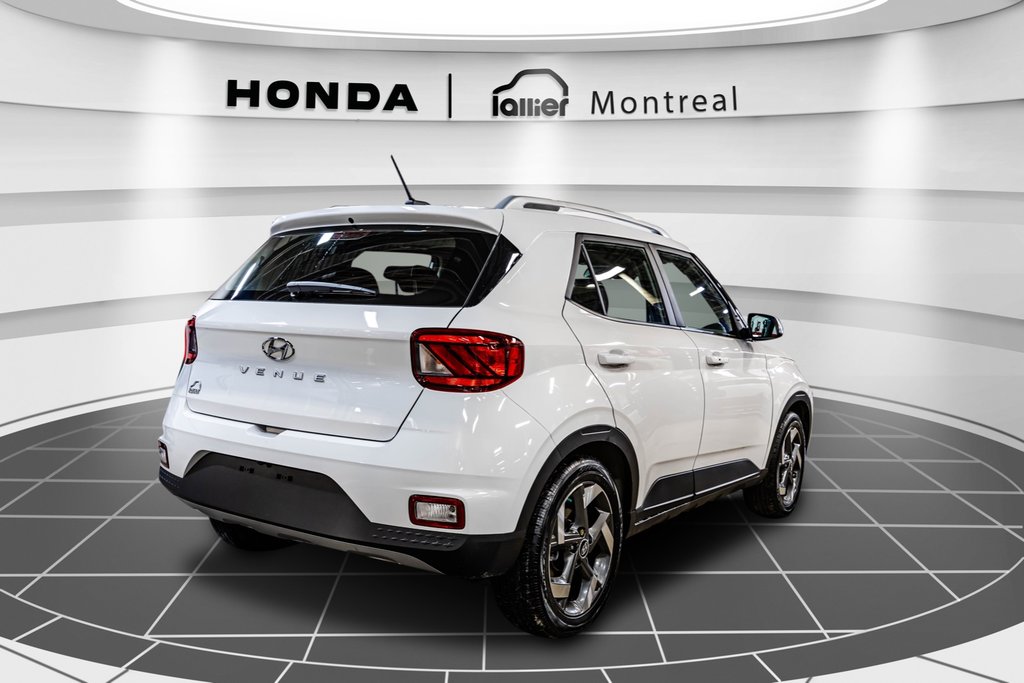 2024 Hyundai Venue Ultimate in Montréal, Quebec - 7 - w1024h768px