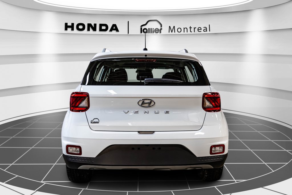 2024 Hyundai Venue Ultimate in Montréal, Quebec - 6 - w1024h768px