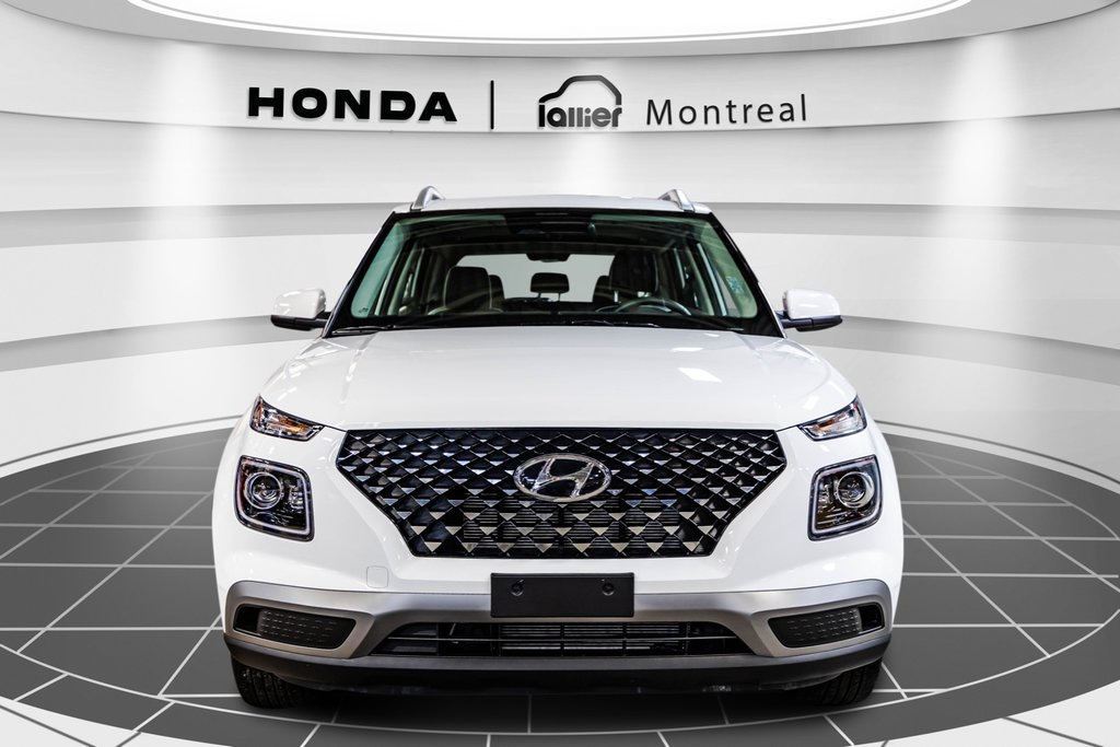 2024 Hyundai Venue Ultimate in Montréal, Quebec - 2 - w1024h768px