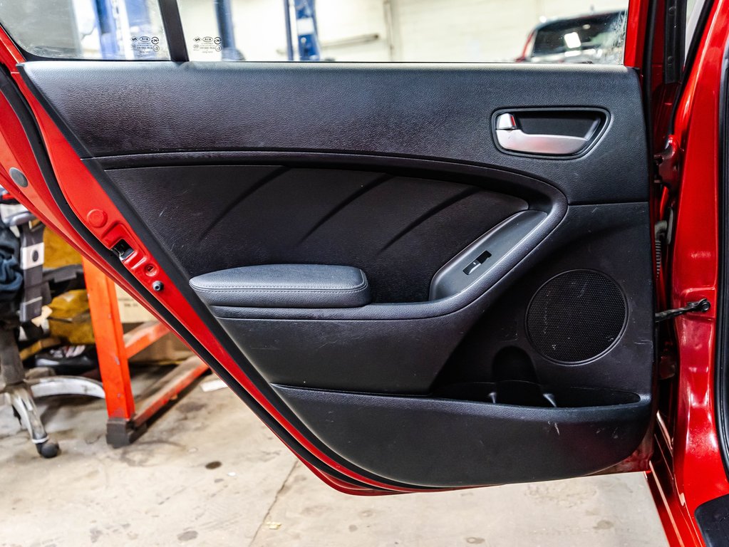 Kia Forte LX 2017 à , Québec - 12 - w1024h768px