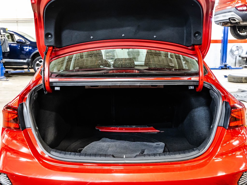 Kia Forte EX 2022 à Montréal, Québec - 15 - w1024h768px