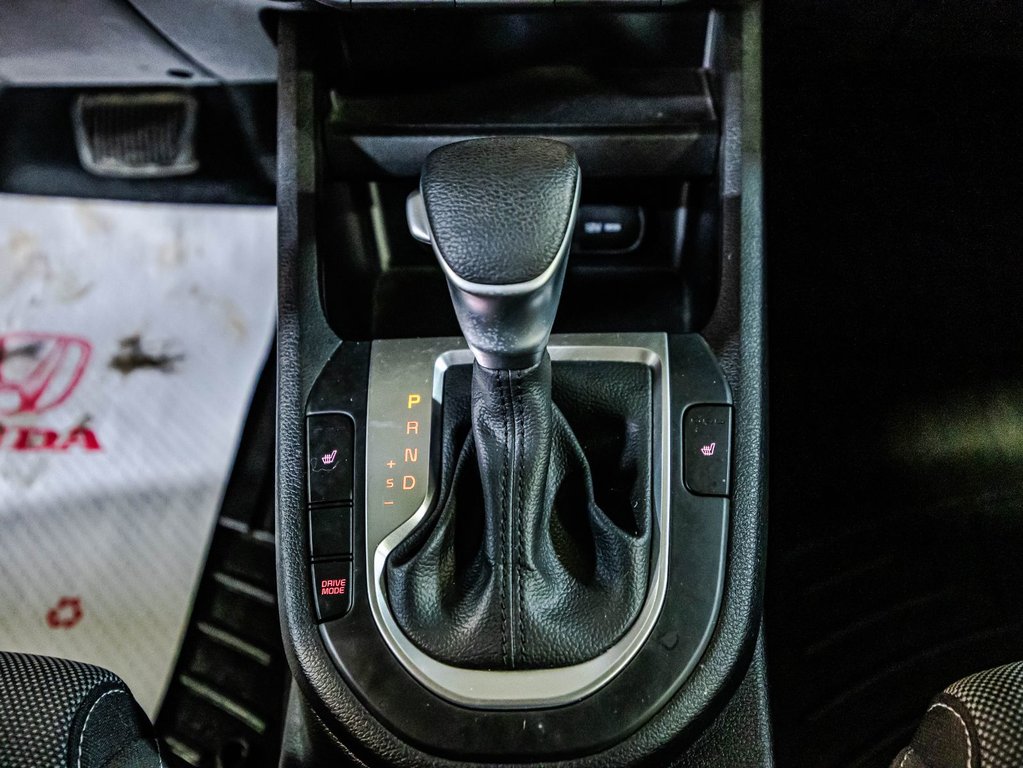 2023 Kia Forte LX in Montréal, Quebec - 24 - w1024h768px