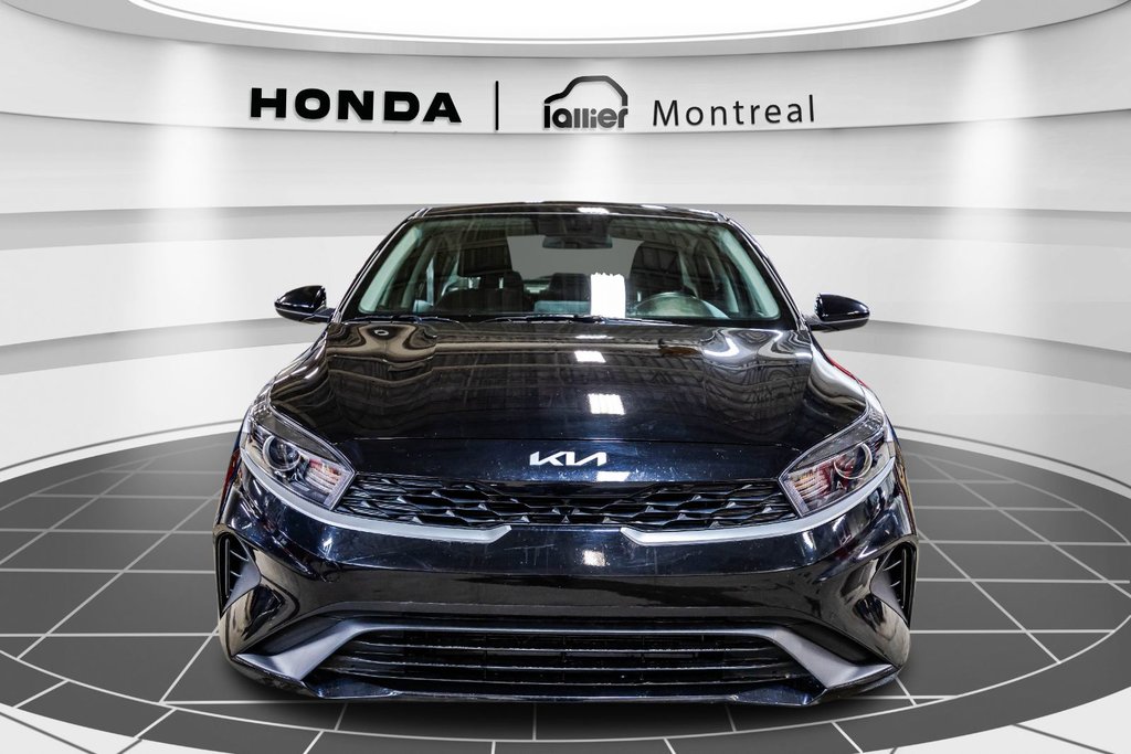 2023 Kia Forte LX in Montréal, Quebec - 2 - w1024h768px
