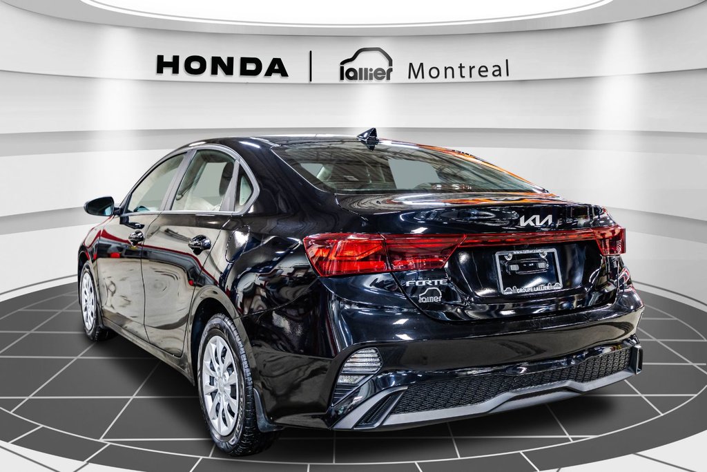 2023 Kia Forte LX in Montréal, Quebec - 5 - w1024h768px