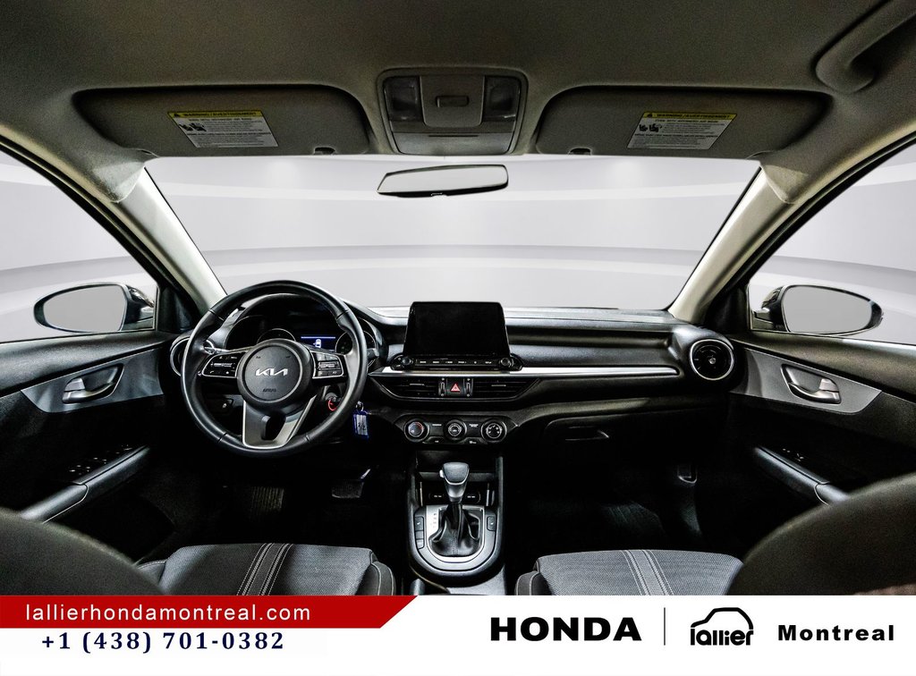 2023 Kia Forte LX in Montréal, Quebec - 14 - w1024h768px