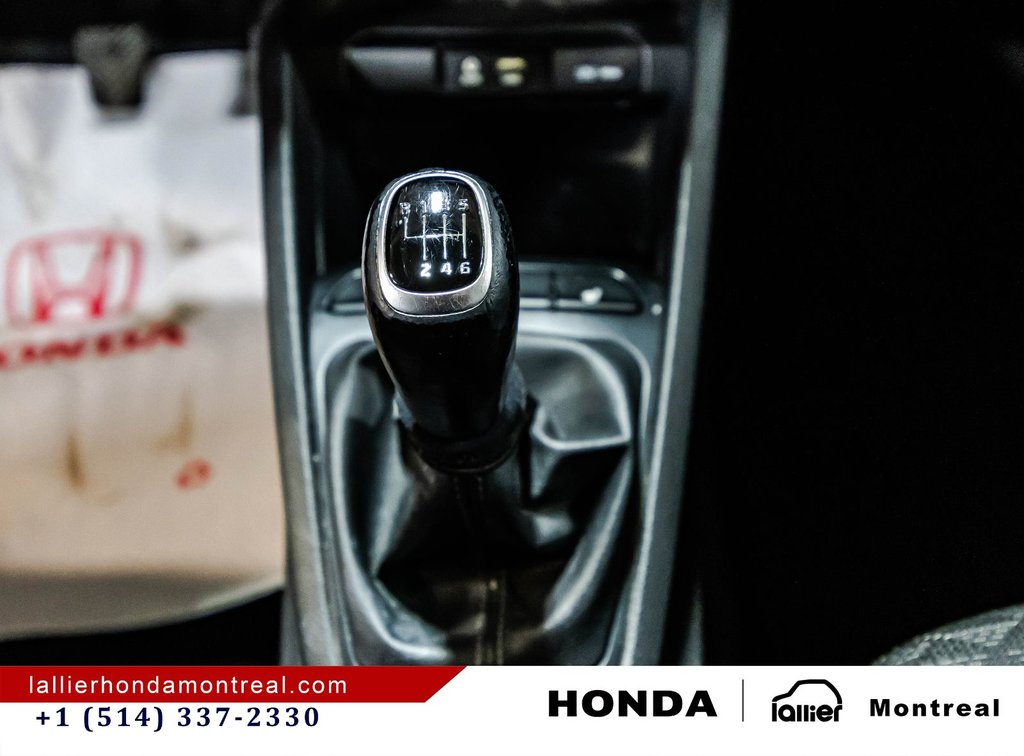 Kia Rio 5-door LX+ 2018 à Montréal, Québec - 24 - w1024h768px