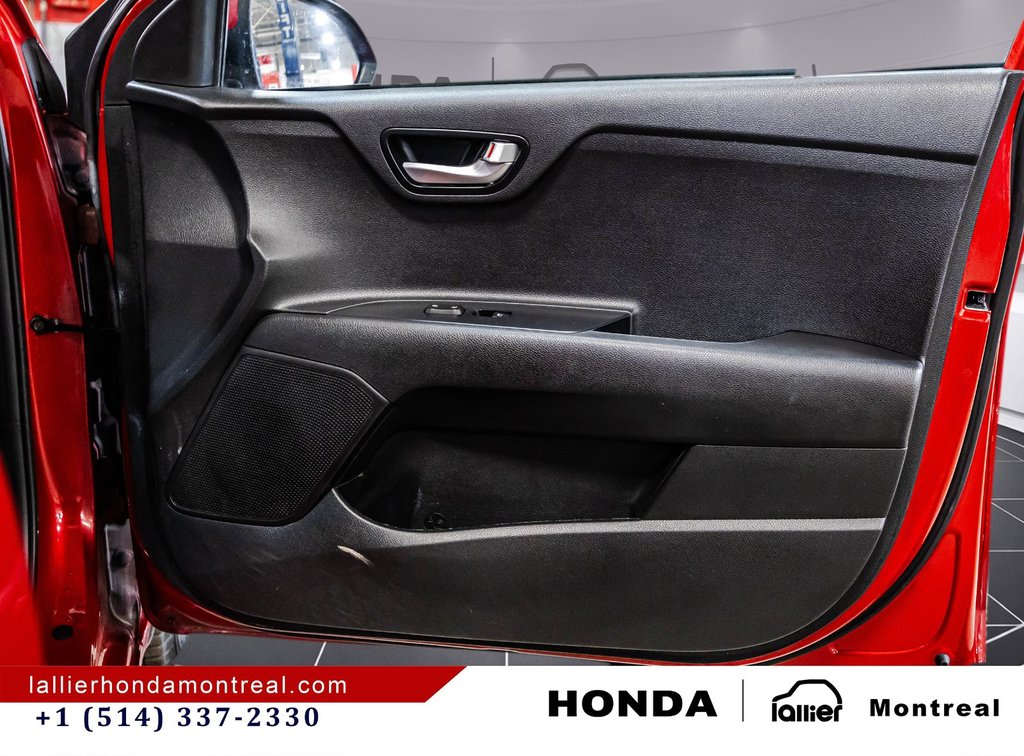 Kia Rio 5-door LX+ 2018 à Montréal, Québec - 16 - w1024h768px