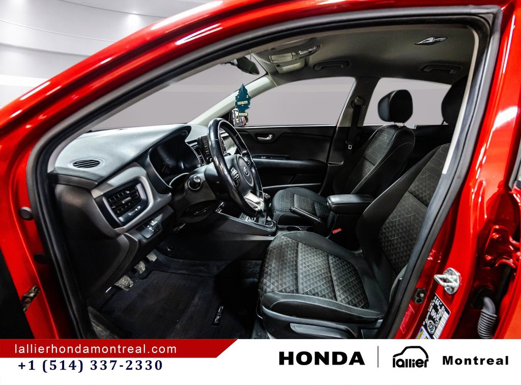 Kia Rio 5-door LX+ 2018 à Montréal, Québec - 18 - w1024h768px
