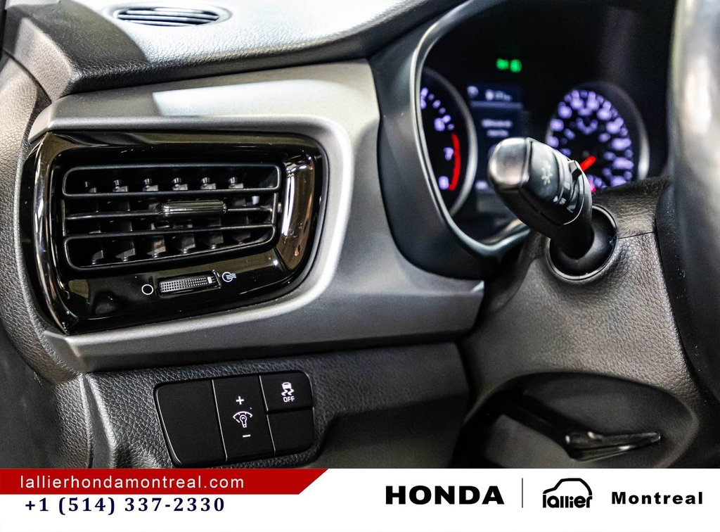 2021 Kia Rio 5-door EX Premium in Montréal, Quebec - 22 - w1024h768px