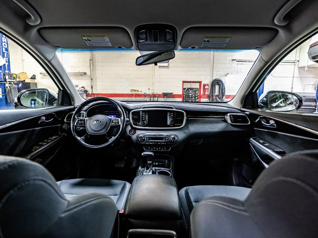 2020 Kia Sorento LX+ in Montréal, Quebec - 15 - w1024h768px