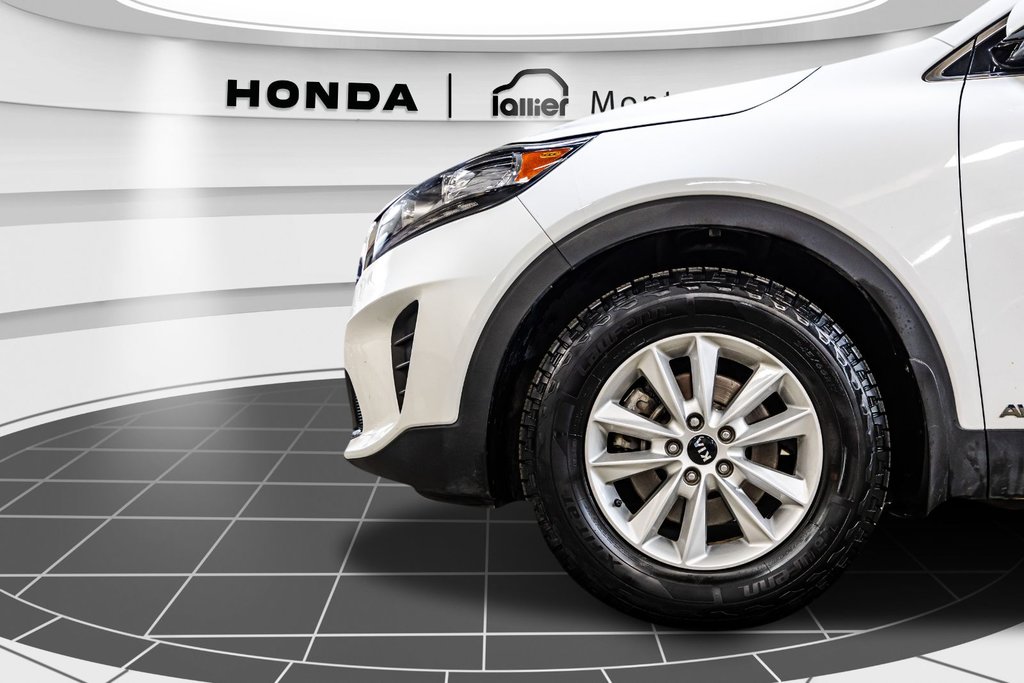 2020 Kia Sorento LX+ in Montréal, Quebec - 10 - w1024h768px