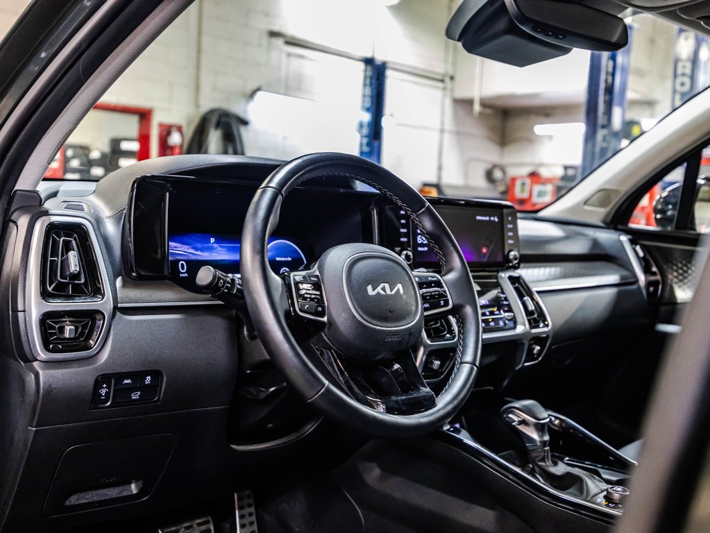 Kia Sorento SX 2023 à , Québec - 23 - w1024h768px