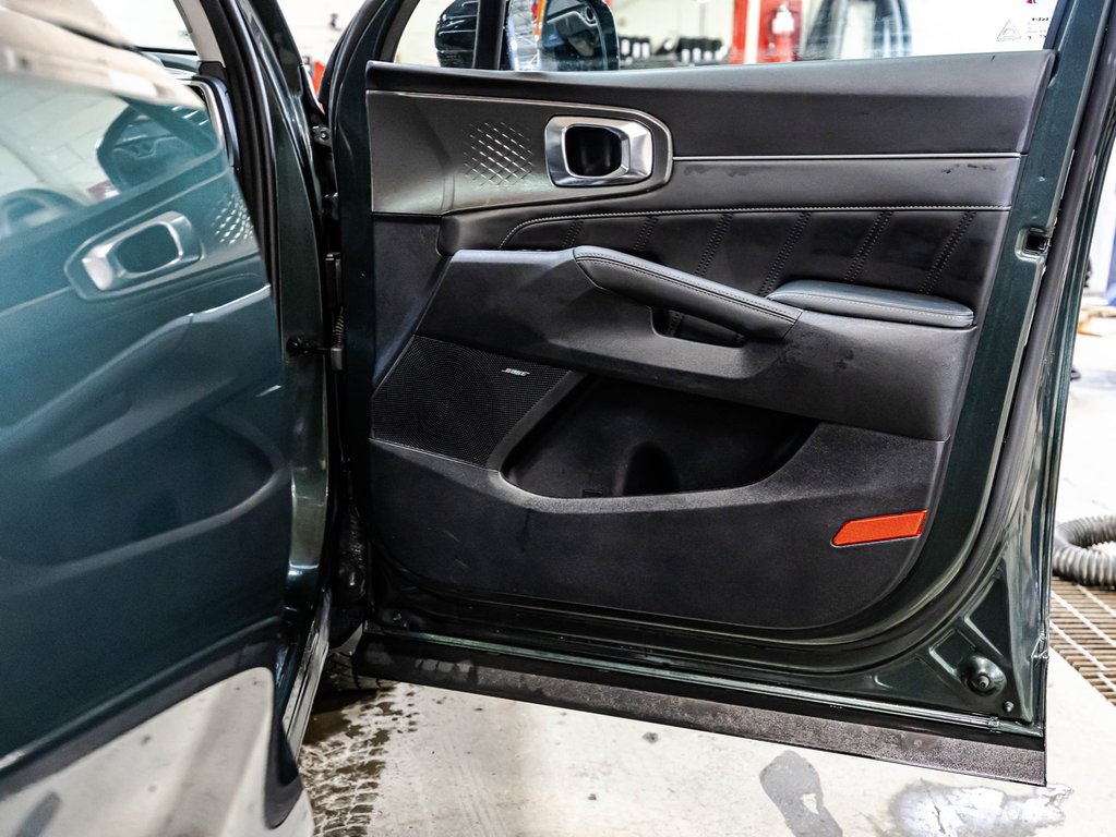 Kia Sorento SX 2023 à , Québec - 19 - w1024h768px