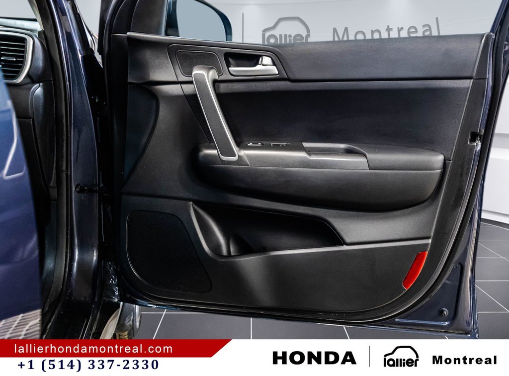 2018 Kia Sportage LX in Montréal, Quebec - 16 - w1024h768px