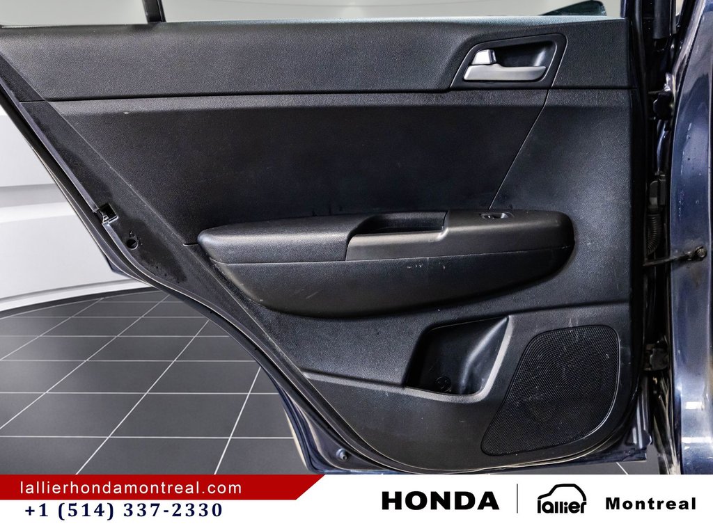 2018 Kia Sportage LX in Montréal, Quebec - 12 - w1024h768px