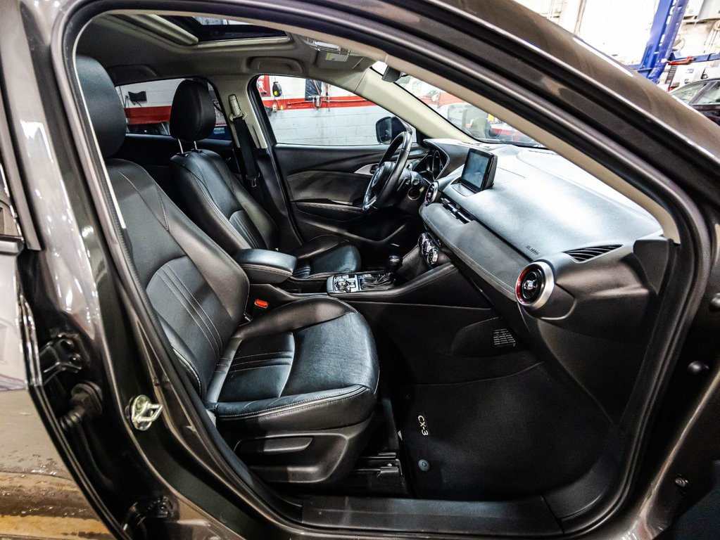 Mazda CX-3 GT 2022 à Montréal, Québec - 18 - w1024h768px