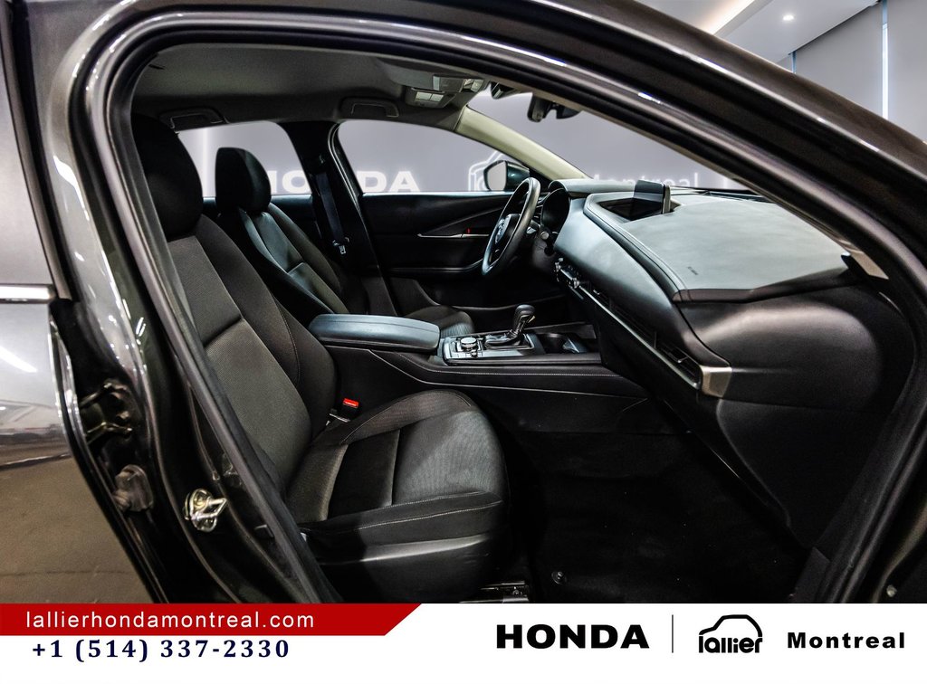 2023 Mazda CX-30 GX in Montréal, Quebec - 17 - w1024h768px