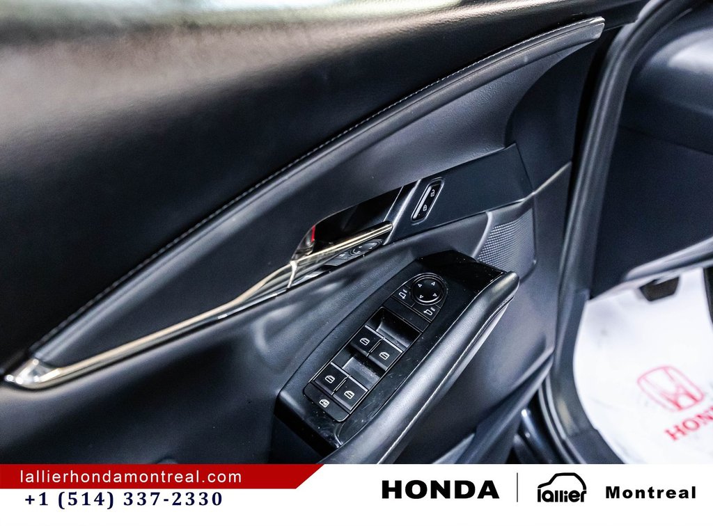 Mazda CX-30 GS AWD 2024 à Montréal, Québec - 11 - w1024h768px