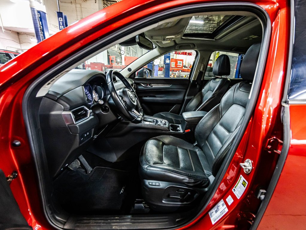 2017 Mazda CX-5 GT in Montréal, Quebec - 21 - w1024h768px