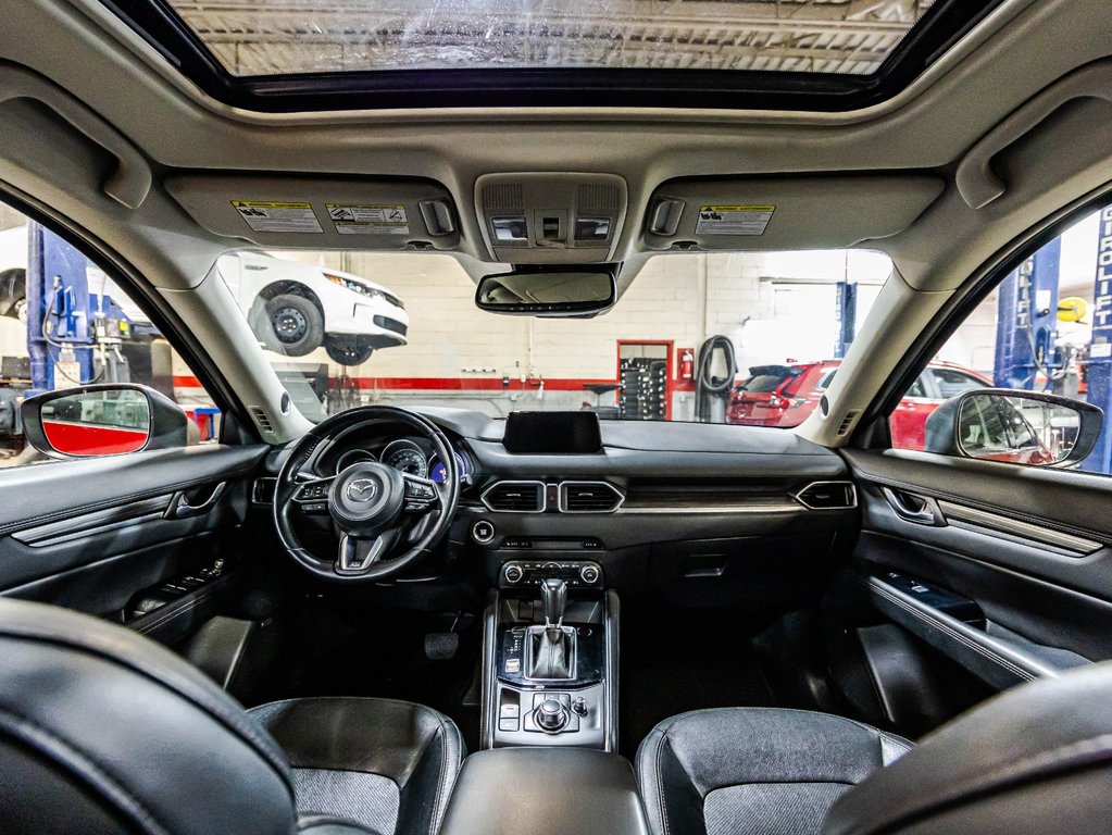 2017 Mazda CX-5 GT in Montréal, Quebec - 15 - w1024h768px