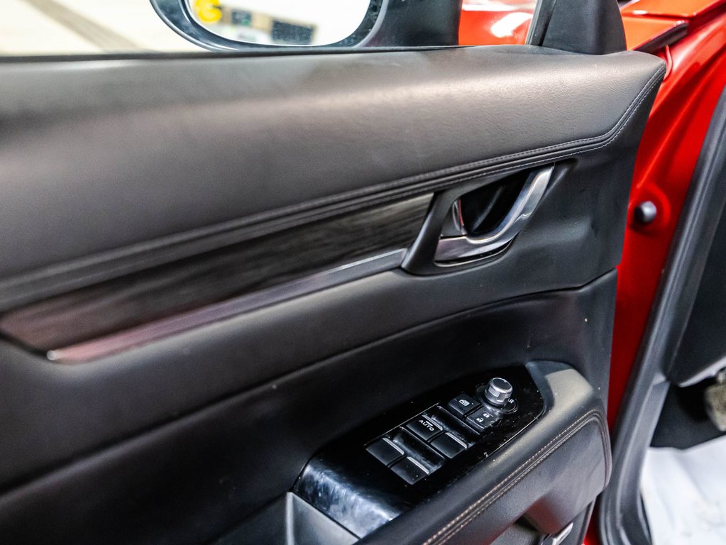 Mazda CX-5 GT 2017 à Montréal, Québec - 12 - w1024h768px