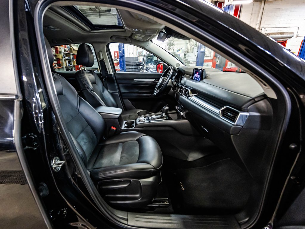 2019 Mazda CX-5 GS in Montréal, Quebec - 19 - w1024h768px