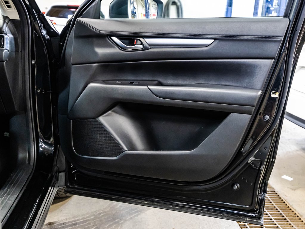 2019 Mazda CX-5 GS in Montréal, Quebec - 18 - w1024h768px